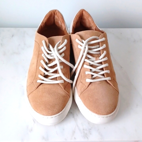 Aquatalia Suede Sneackers. Camel tan color. Size 10 - Picture 2 of 7